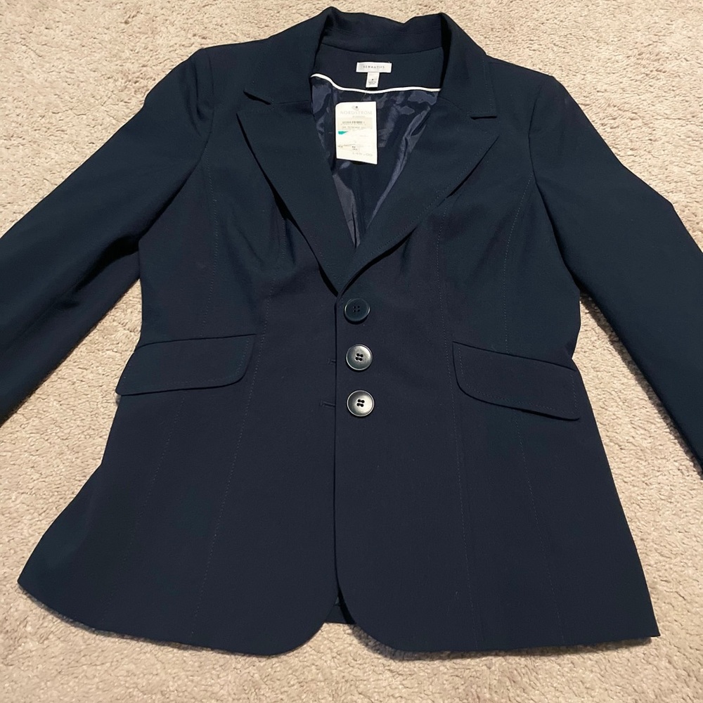 Women’s Semantiks Size 8 Black Blazer